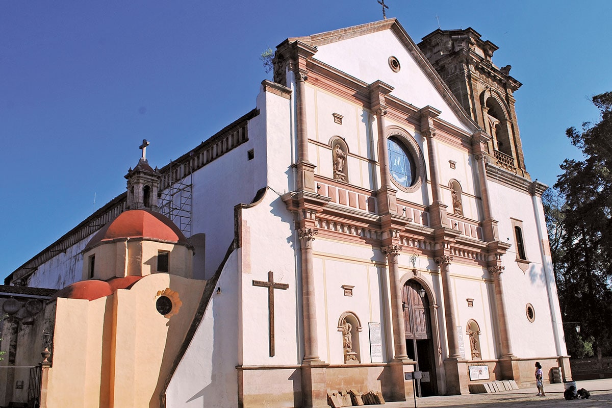 basilica maria inmaculada de la salud patzcuaro