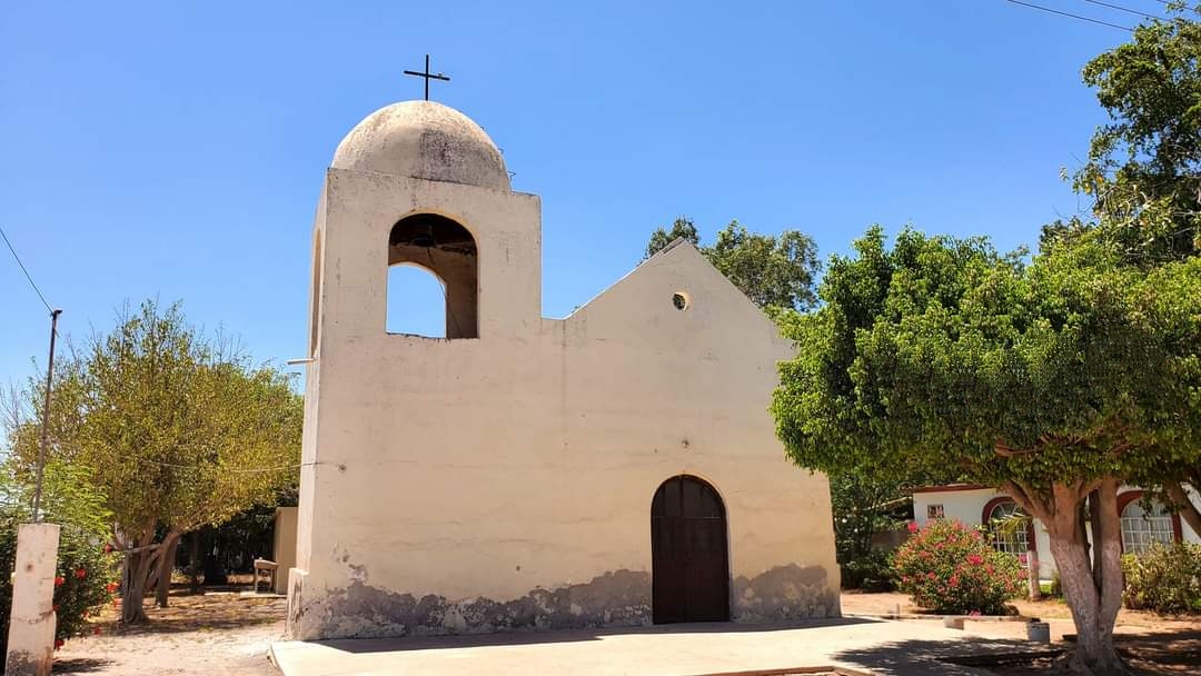 capilla nuestra senora del carmen allende