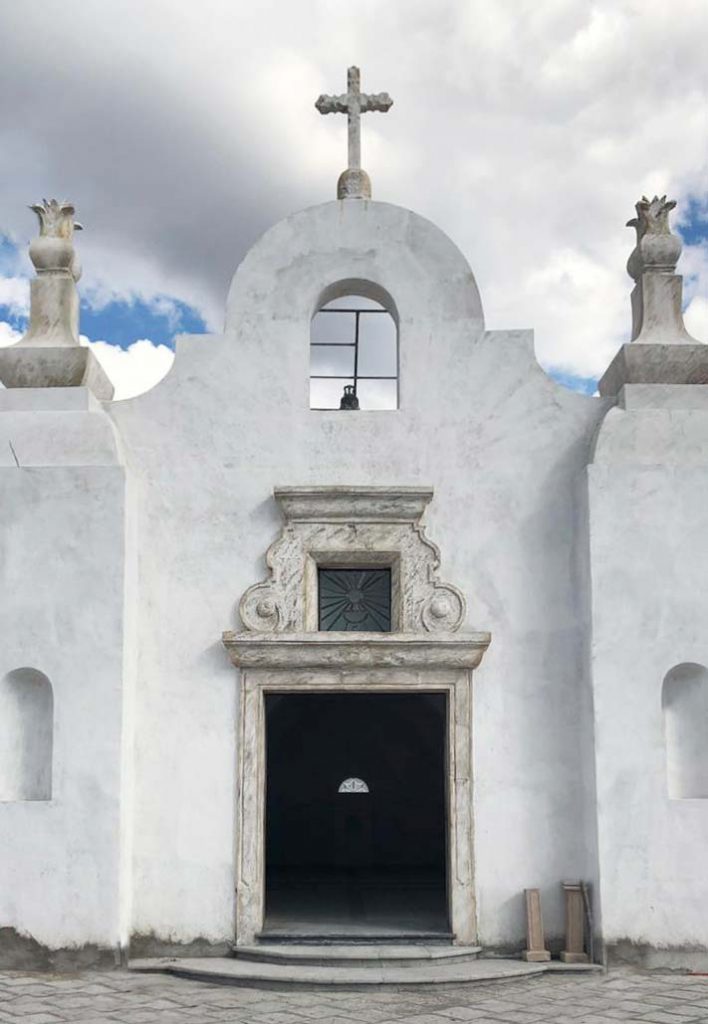 capilla sagrado corazon de jesus allende