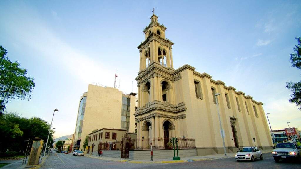 capilla sagrado corazon de jesus gral escobedo