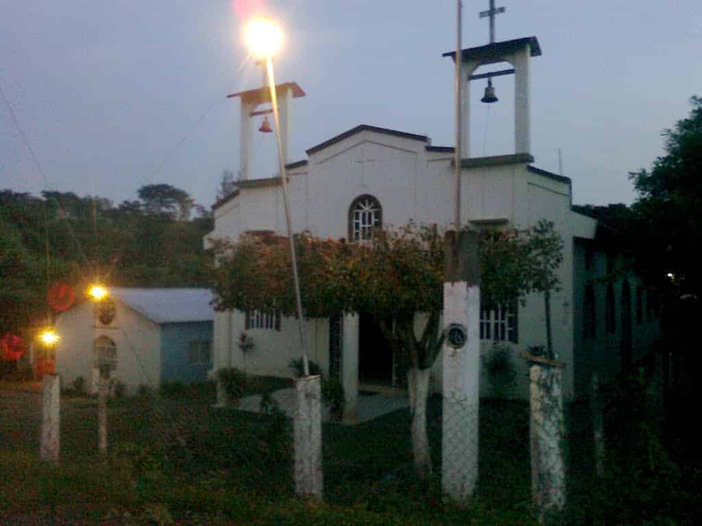 parroquia cristo rey jose azueta