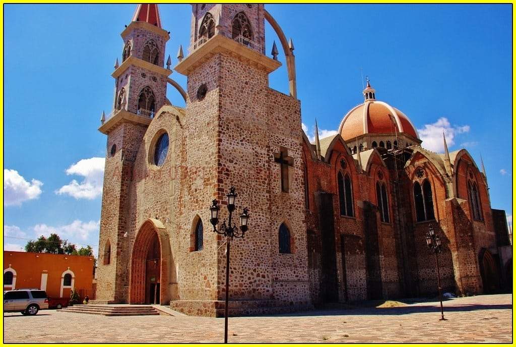 parroquia nuestra senora de guadalupe rafael lara grajales