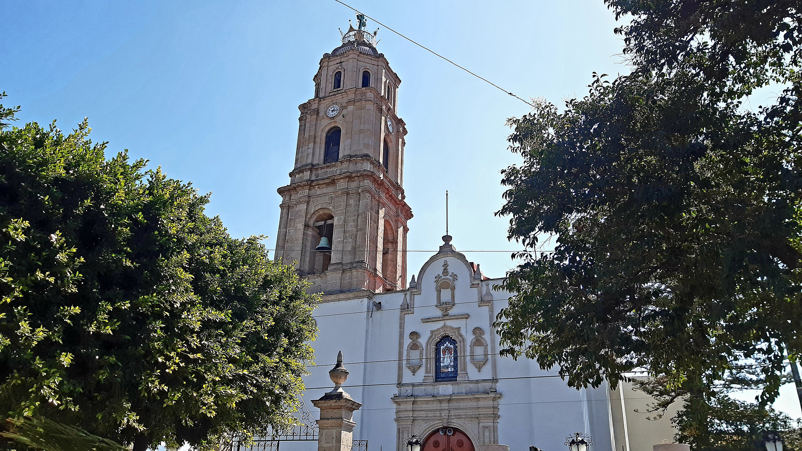 parroquia nuestra senora de la paz indaparapeo