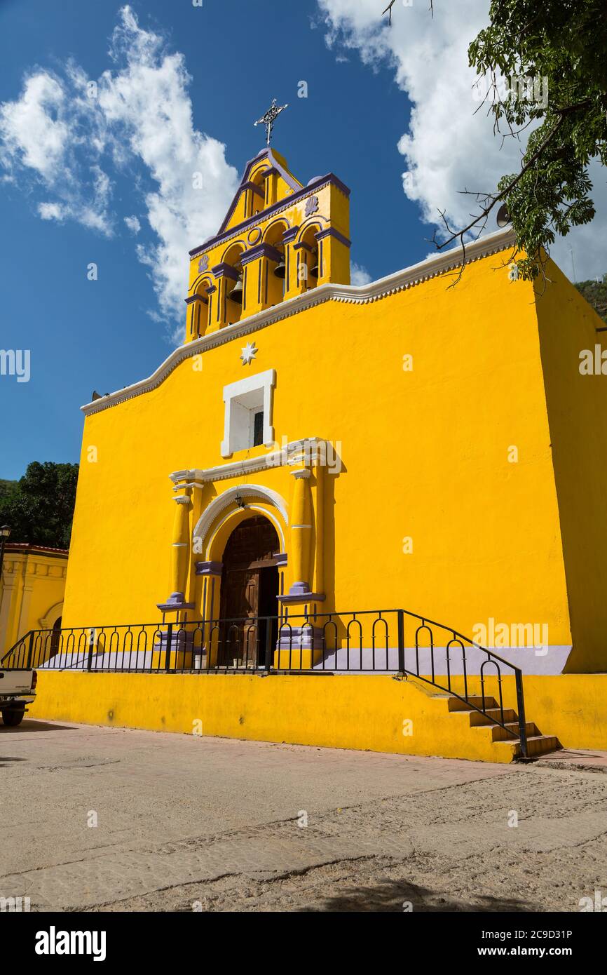 parroquia nuestra senora del carmen batopilas