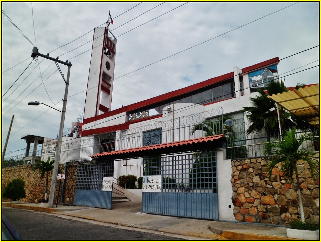 parroquia sagrada familia acapulco de juarez