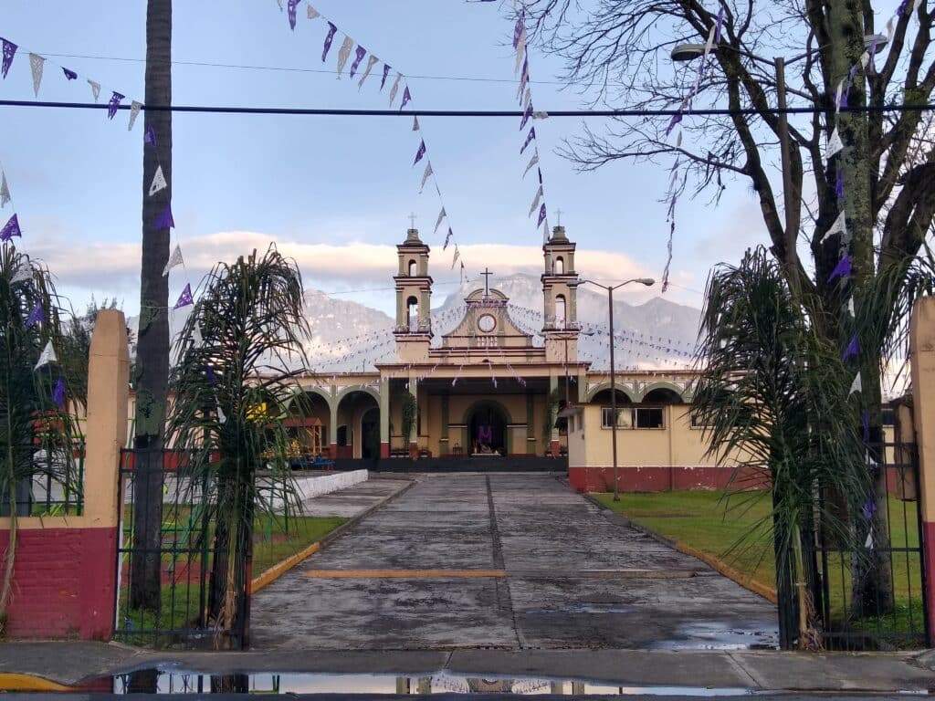 parroquia sagrado corazon de jesus mariano escobedo