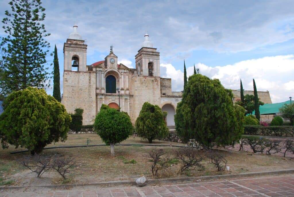 parroquia san lorenzo villa de etla