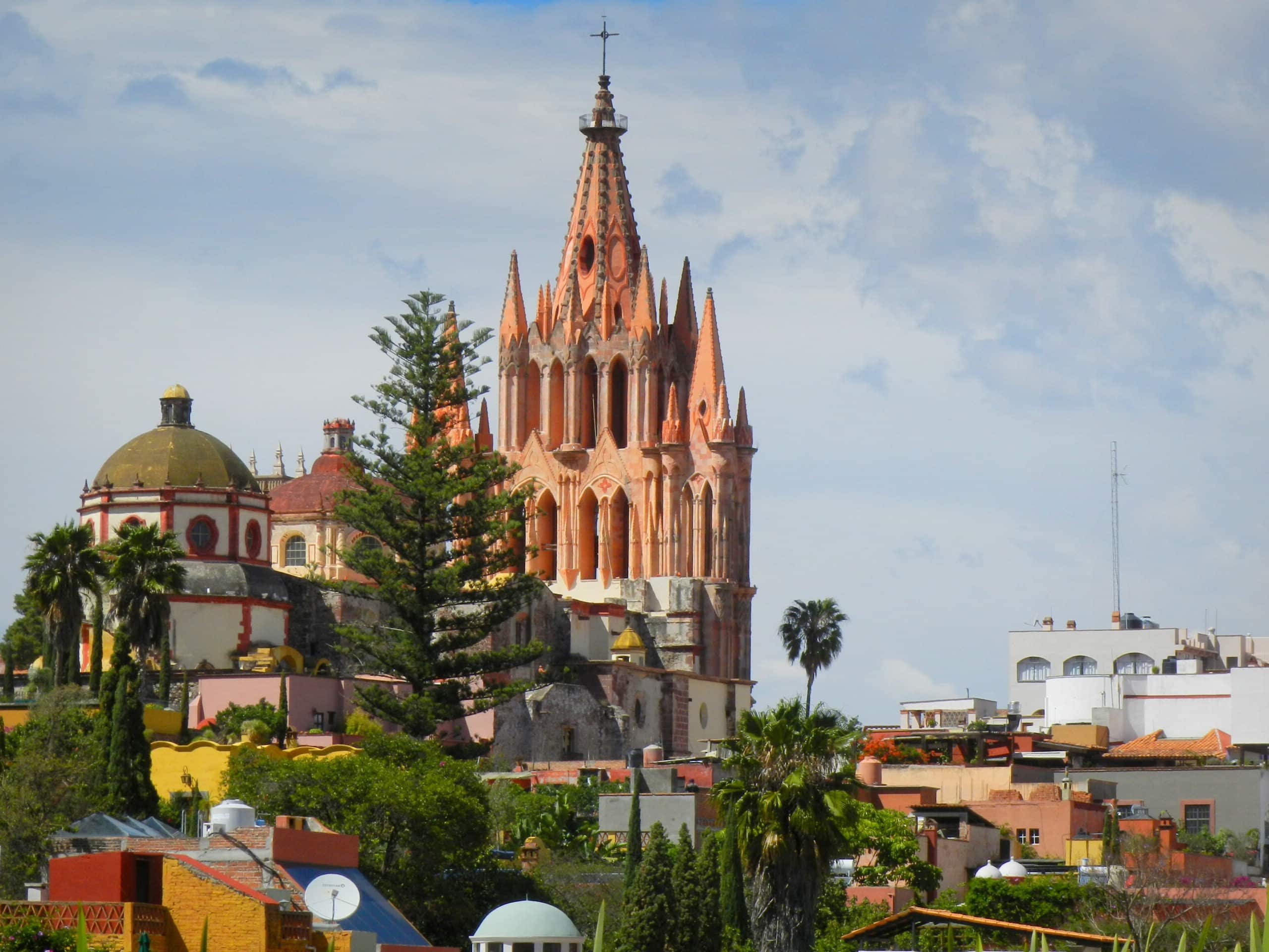 parroquia san miguel arcangel nuevo ideal