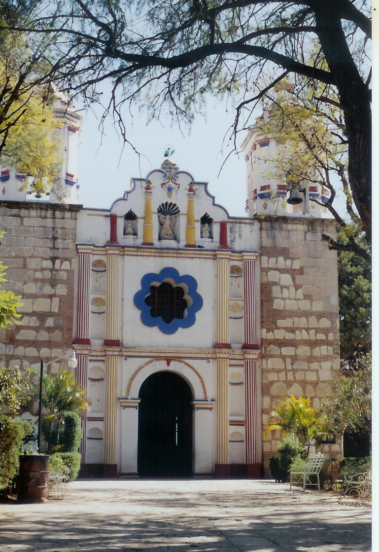 parroquia san miguel arcangel tlalixtac de cabrera