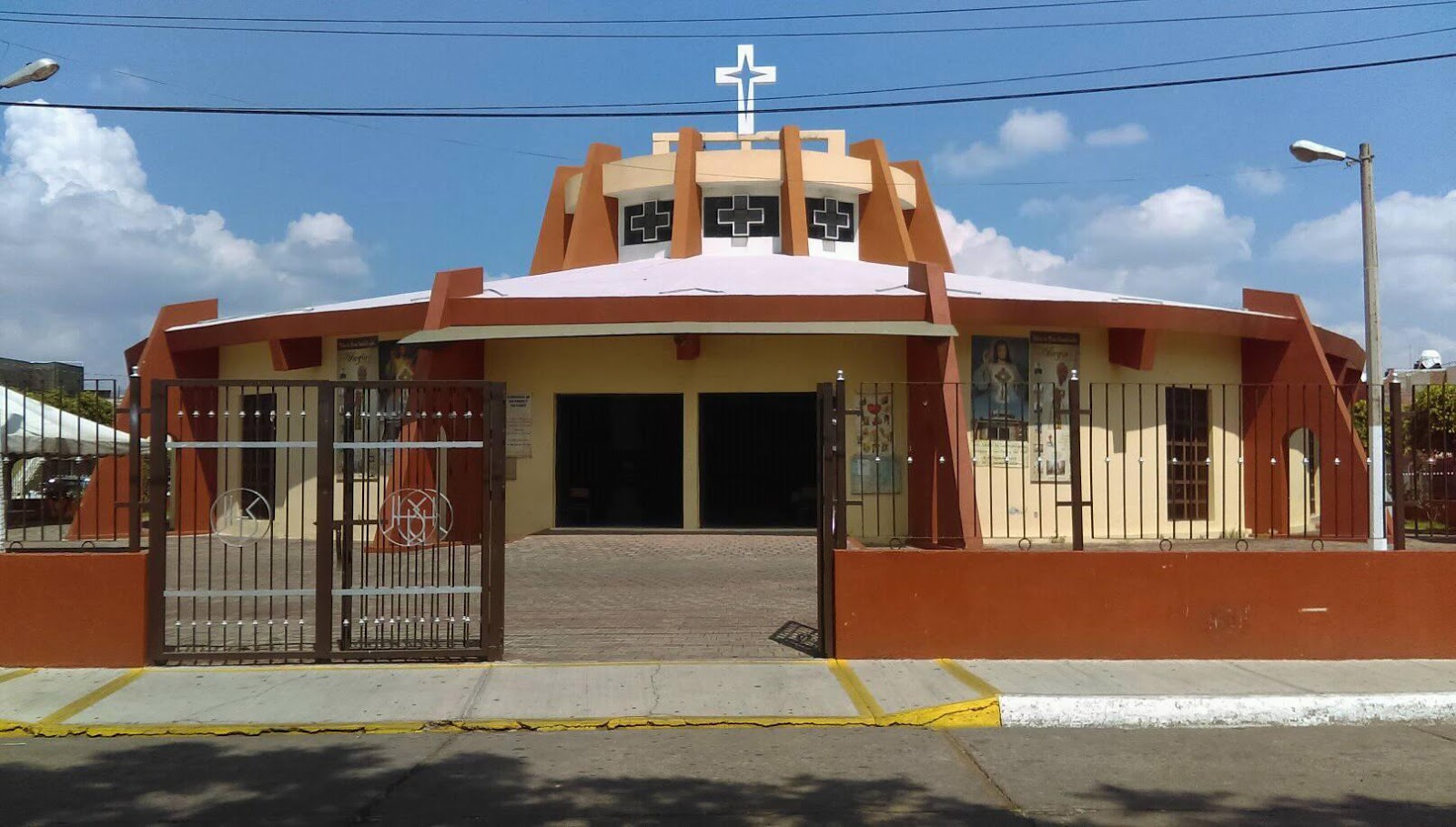 parroquia san pedro y san pablo zamora