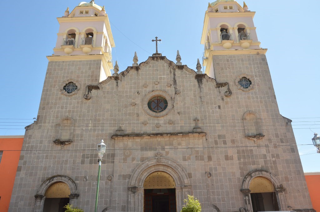 parroquia san pedro zapotlan el grande