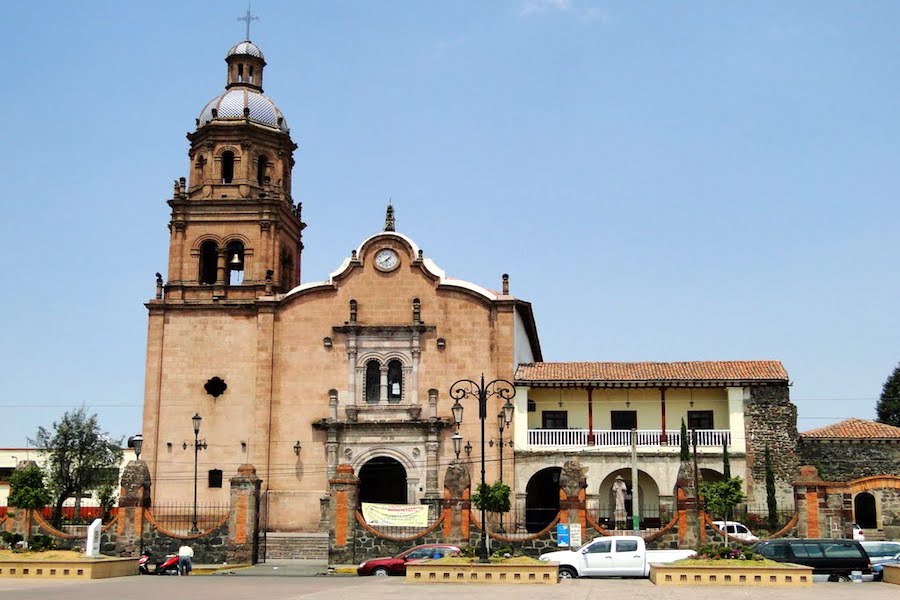 parroquia santa ana uruapan