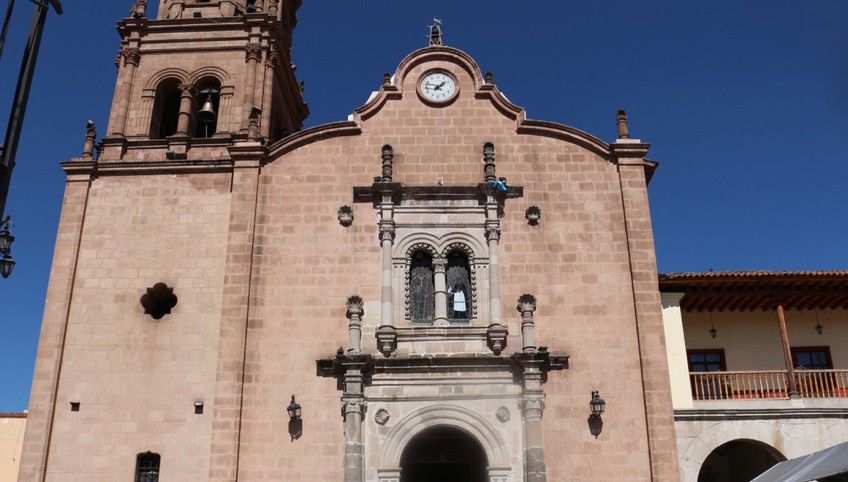 parroquia santa ana zinapecuaro