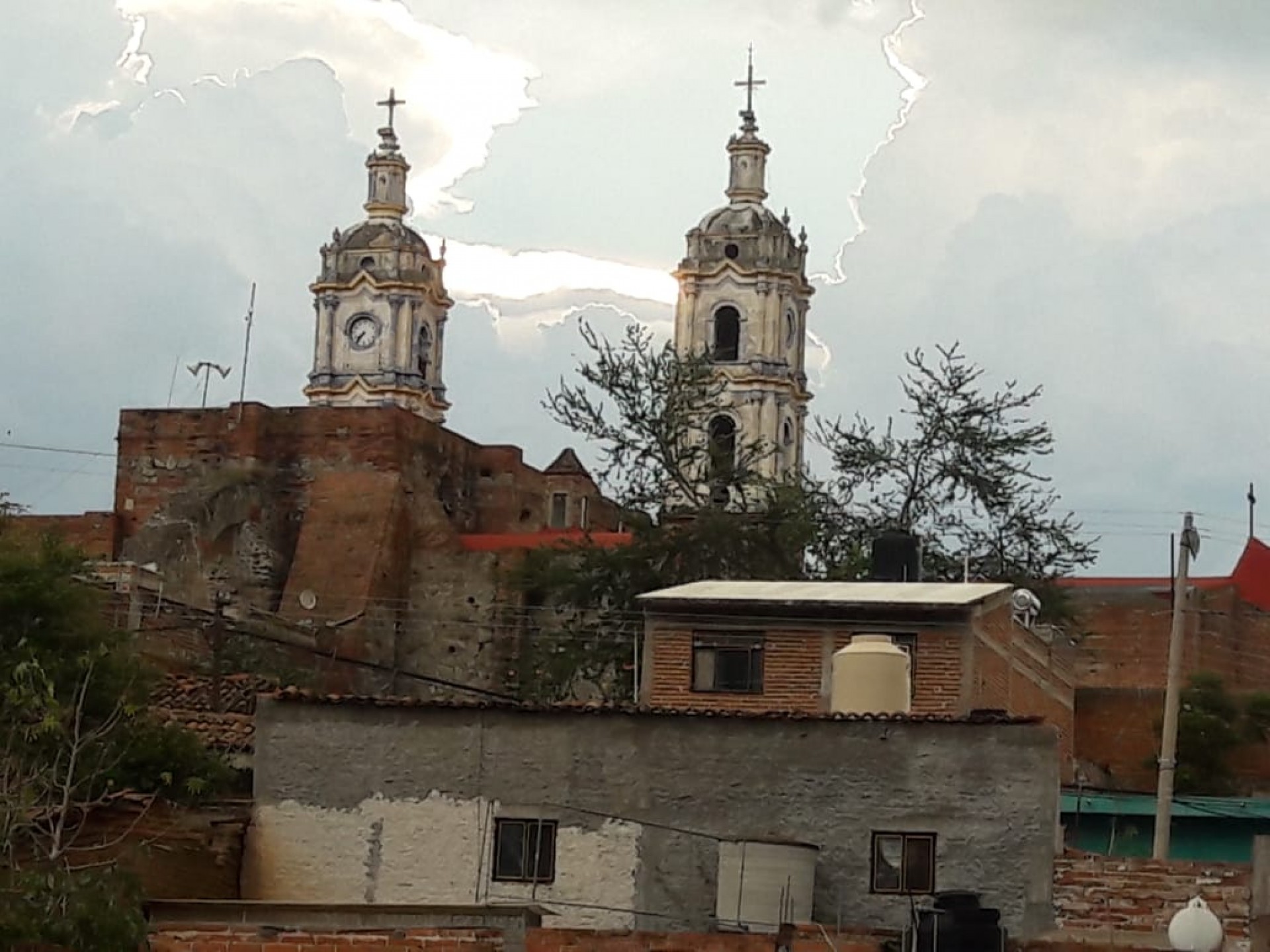 parroquia santa cruz de las flores san martin hidalgo