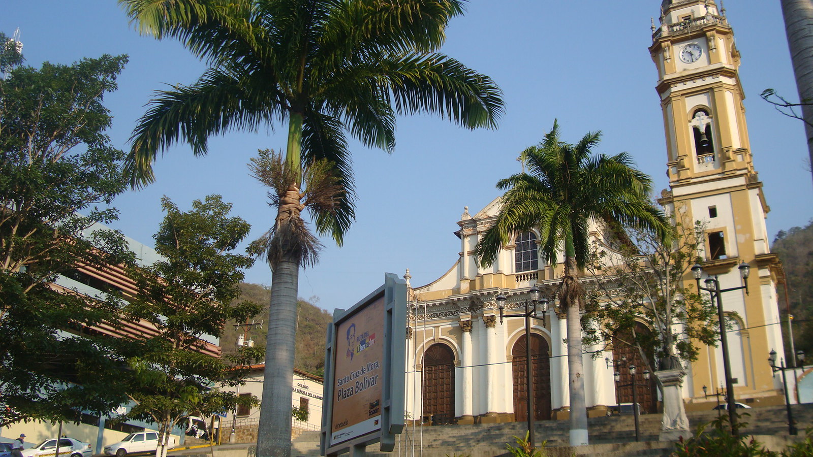 parroquia santa cruz merida