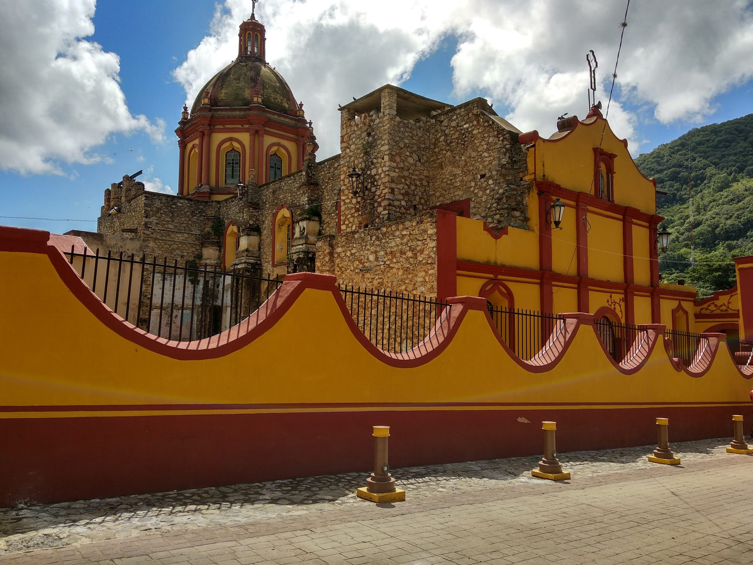 parroquia santa maria de guadalupe pinal de amoles scaled