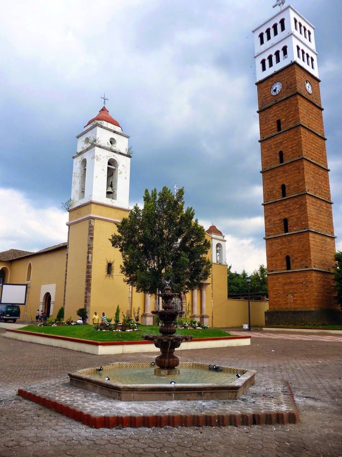 parroquia santiago apostol chilchota