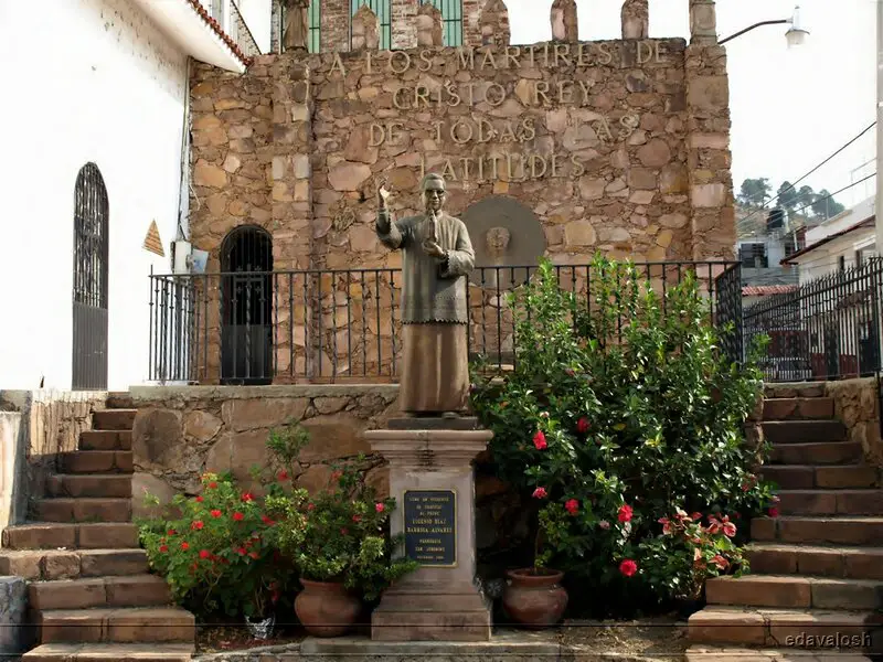 santuario nuestra senora de guadalupe tacambaro