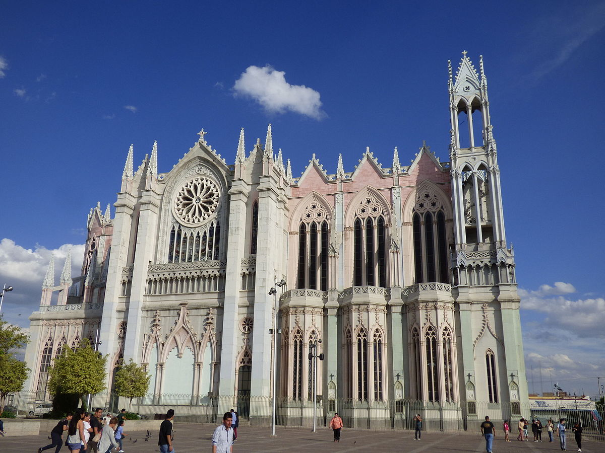 templo expiatorio diocesano del sagrado corazon de jesus leon