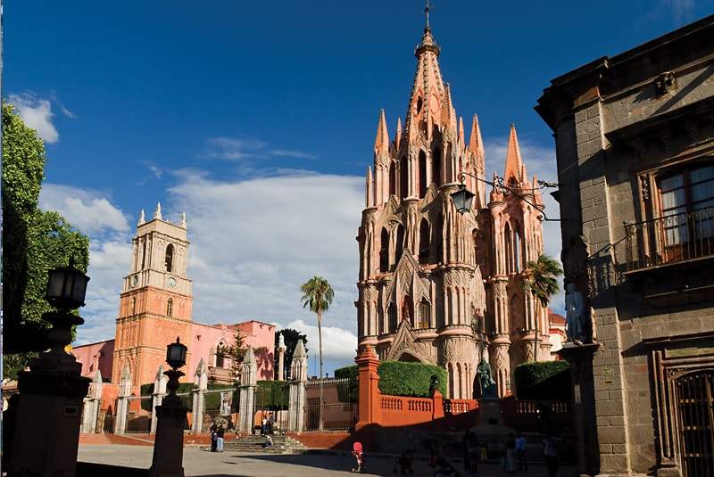 templo san miguel arcangel zitacuaro